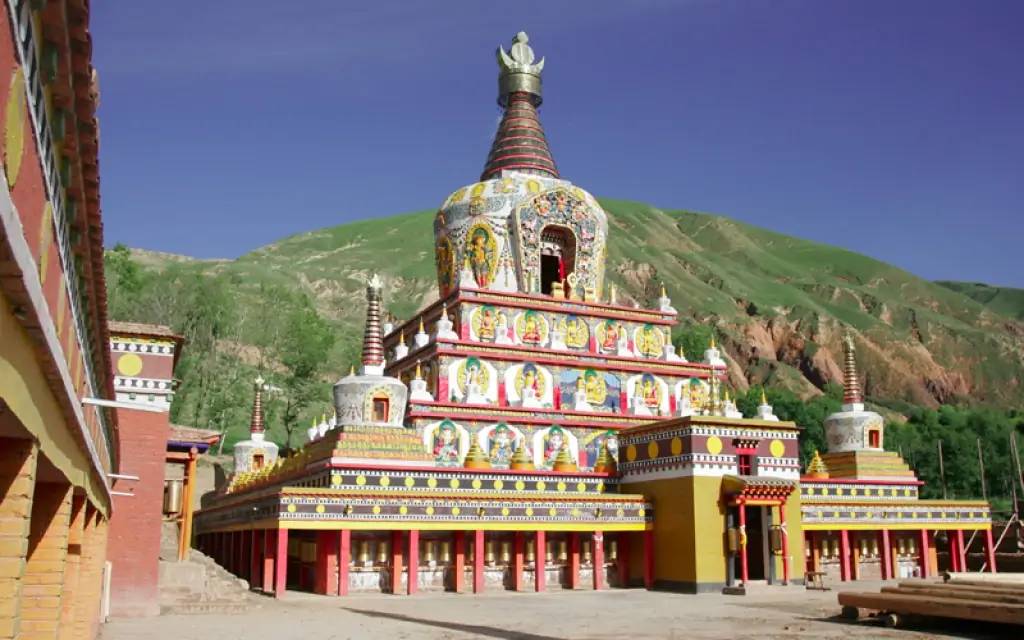 Immersion dans les anciens quartiers tibétains à Barkhor 