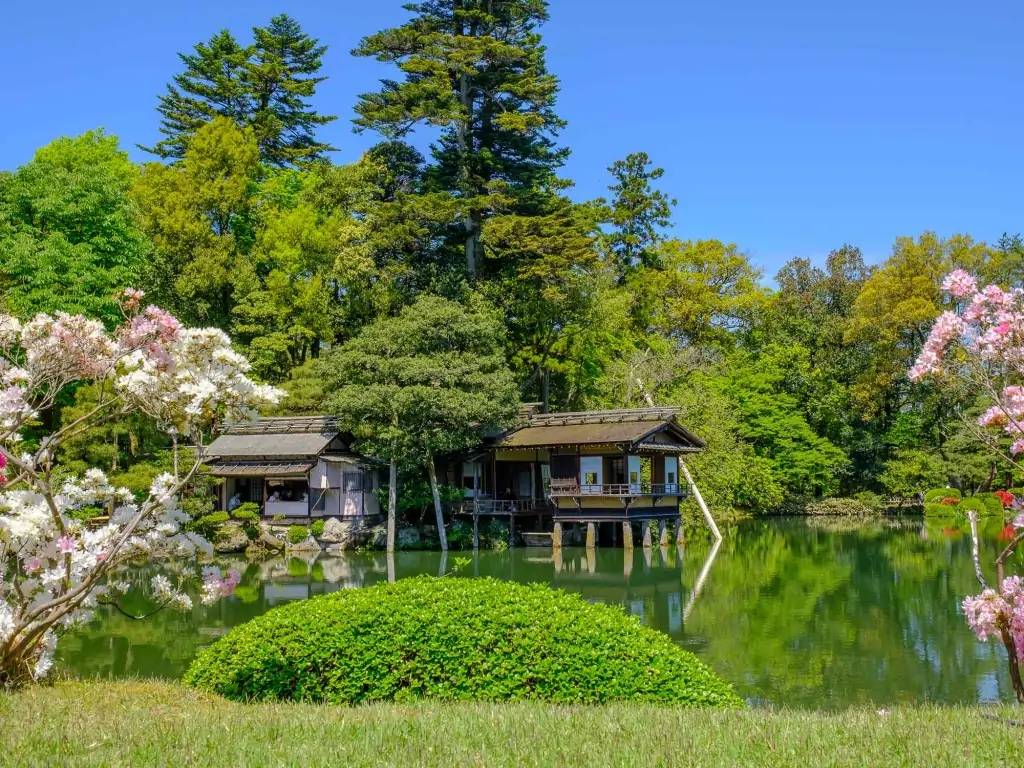 Kanazawa et le Jardin Kenrokuen