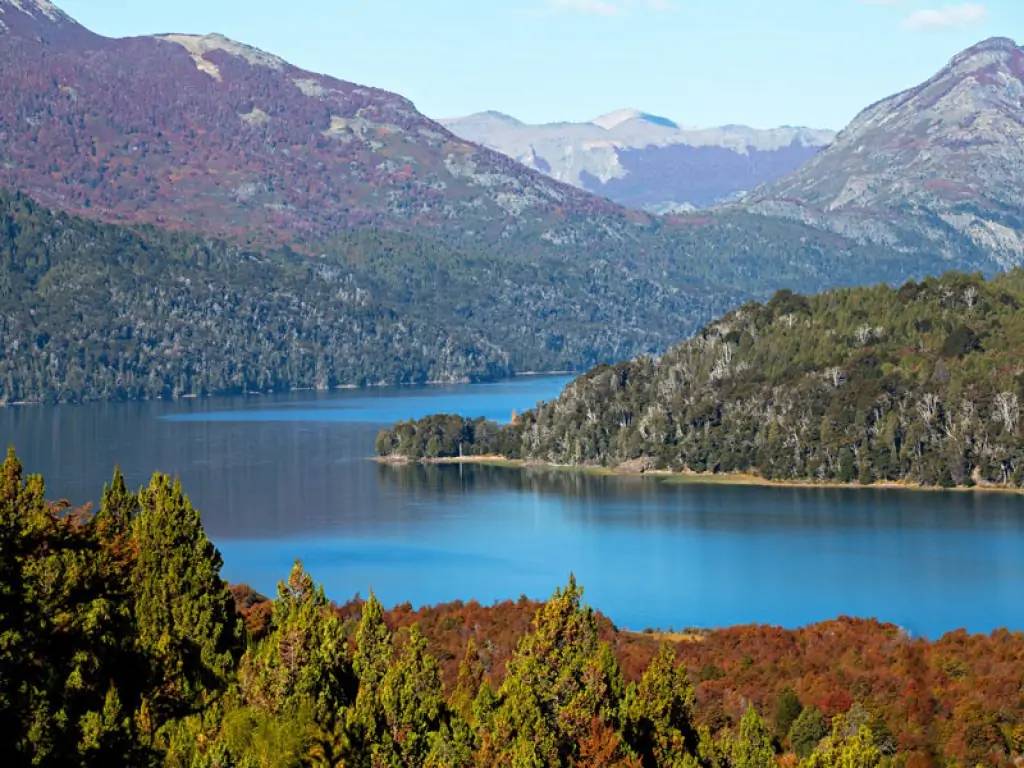 Envol vers la Région des lacs !