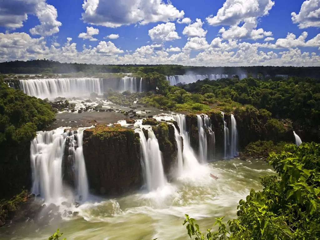 Arrivée à Iguazu via Buenos Aires