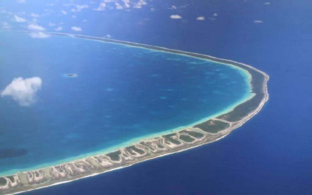Un atoll vierge