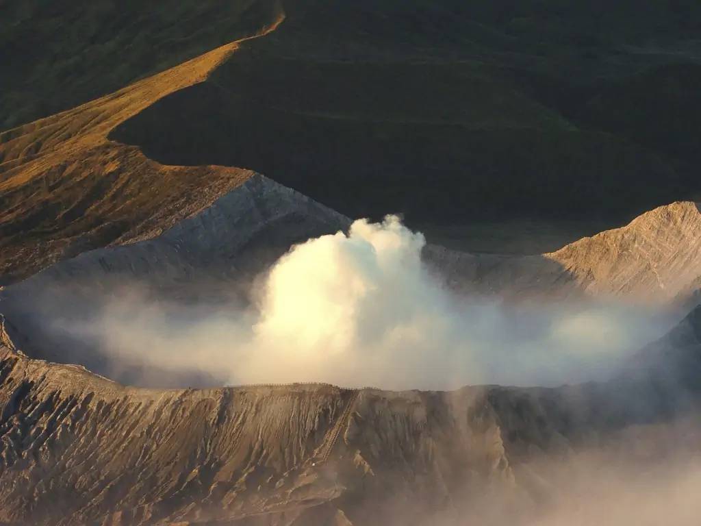 Ascension du volcan actif du Mont Bromo