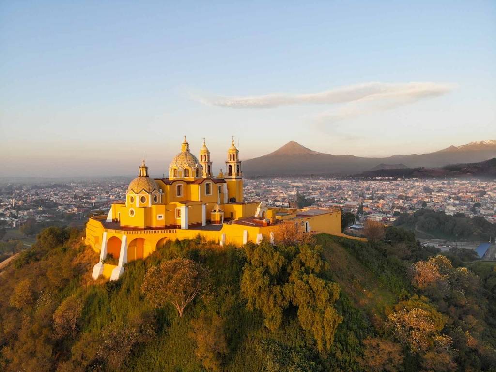 Puebla, Cholula et le volcan Popocatepetl