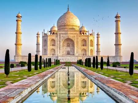 Taj Mahal, époustouflant bijou de marbre blanc