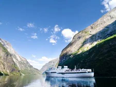Croisière sur le plus long fjord d’Europe : le Sognefjord