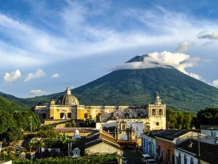 Antigua et ses volcans
