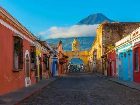Antigua et ses rues colorées 